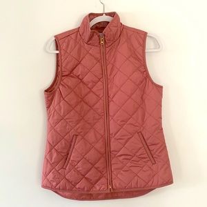 Women’s zip up pink vest
